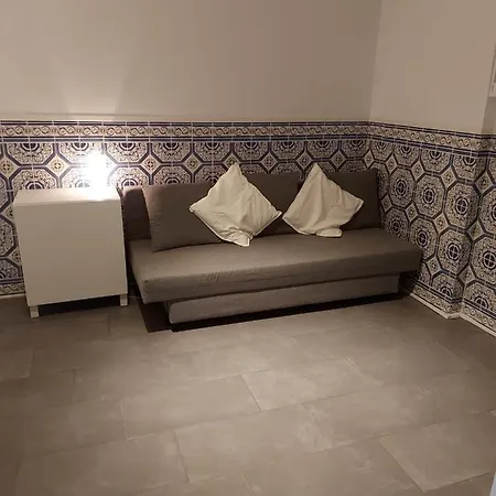 아파트 Your Near The -